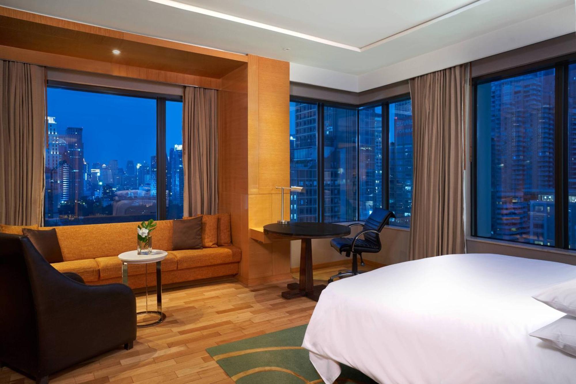 Renaissance Ratchaprasong Hotel
